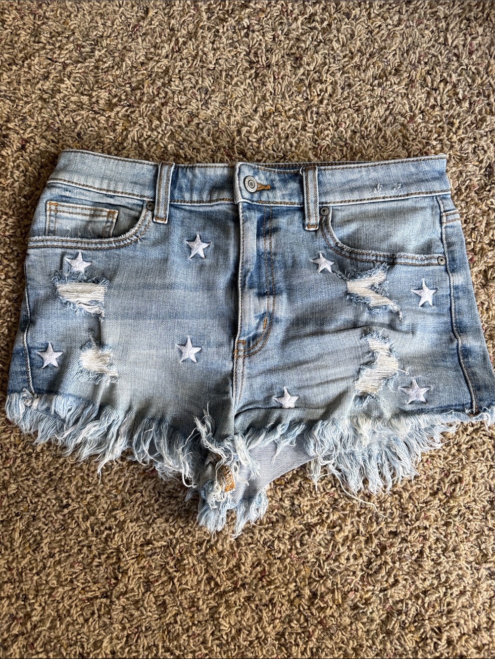 eunina Light Blue Star Appliqué Distressed Denim Shorts